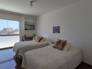 Foto 16 de Casa en Venta en Casuarinas, Surco