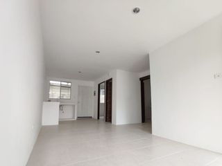 Foto 4 de Venta casa Urbanizacion Bella Vita Via a La Costa Chongon Guayaquil