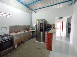 Foto 3 de casa de venta en montecristi zona el prado