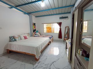 Foto 5 de casa de venta en montecristi zona el prado