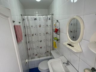 Foto 61 de VENTA CASA CAMACHO (espalda colegio Roosevelt)