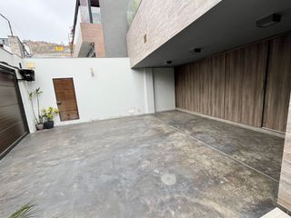 Foto 25 de VENDO CASA MODERNA EN CASUARINAS SUR - SURCO