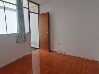 Foto 6 de SE VENDE CASA EN URB. INGENIEROS CHICLAYO