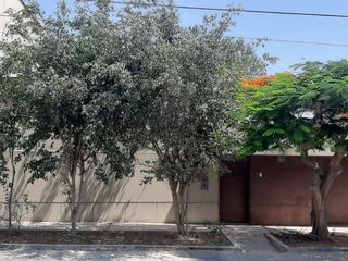 Foto 1 de VENDO CASA  CERCA A PRIMAVERA  392M2. (PRECIO CONVERSABLE)