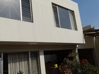 Foto 4 de VENDO CASA  CERCA A PRIMAVERA  392M2. (PRECIO CONVERSABLE)