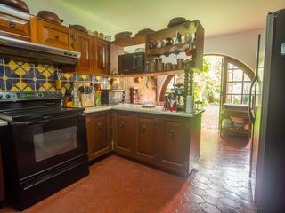 Foto 12 de LINDA CASA ESTILO CALIFORNIANO EN LA AURORA: 4 DORM, $ 812.000