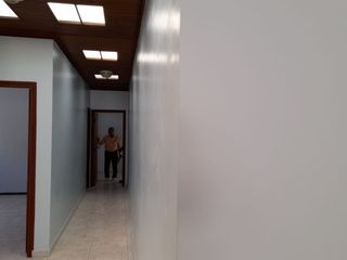 Foto 4 de Urdesa, Venta de linda Casa de 3 dormitorios remodelada