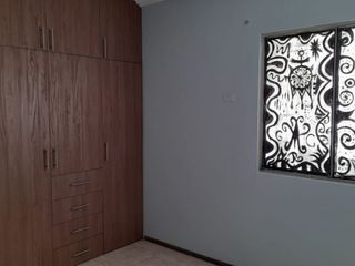 Foto 6 de Urdesa, Venta de linda Casa de 3 dormitorios remodelada