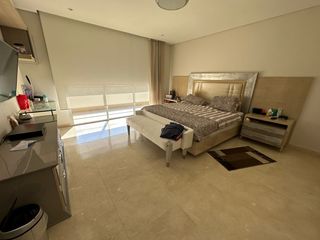 Foto 8 de APARTAMENTO DE 4 HABITACIONES CON BAÑO