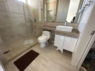 Foto 14 de APARTAMENTO DE 4 HABITACIONES CON BAÑO