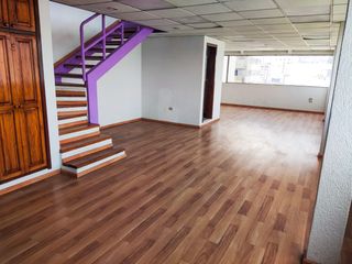 Foto 7 de Oficina duplex de renta sobre la Av. Amazonas sector Centro Norte de Quito Ecuador