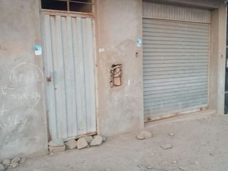 Foto 2 de vendo terreno con casa comercial de 200 m2 con titulo en zapallal