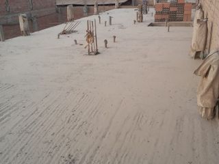 Foto 4 de vendo terreno con casa comercial de 200 m2 con titulo en zapallal