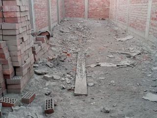 Foto 5 de vendo terreno con casa comercial de 200 m2 con titulo en zapallal