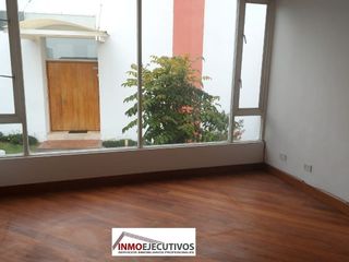 Foto 9 de Espectacular Casa de Venta, doble seguridad en conjunto de 4 casas. LA VIÑA-TUMBACO