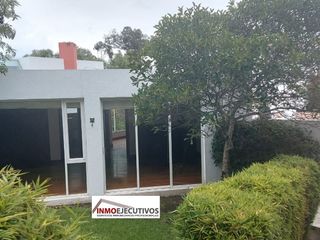 Foto 15 de Espectacular Casa de Venta, doble seguridad en conjunto de 4 casas. LA VIÑA-TUMBACO