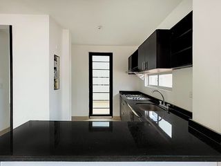 Foto 4 de CASA EN VENTA CONJUNTO RESIDENCIAL PALMAS DE IRAKA II LA MESA CUNDINAMRCA