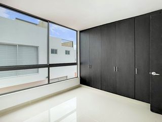 Foto 11 de CASA EN VENTA CONJUNTO RESIDENCIAL PALMAS DE IRAKA II LA MESA CUNDINAMRCA