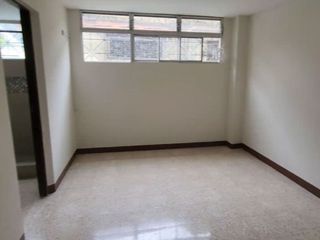 Foto 4 de Venta de Condominio Sur de Guayaquil Barrio Centenario Av. Rosa Borja