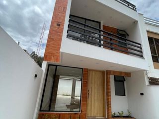 Foto 2 de Elegante villa en venta por estrenar sector Río Amarillo, exclusivo sector, crédito VIP.