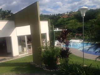 Foto 9 de EXCLUSIVA CASA CAMPESTRE. Sector San Bernardo del viento (Manizales).
