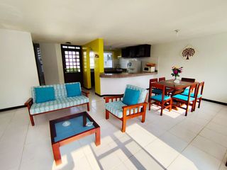 Foto 4 de ✅ VENDO CONFORTABLE CASA DOS PLANTAS CON TERRAZA. (TONSUPA - ECUADOR)