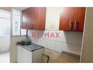 Foto 10 de El Agustino - Bonito Departamento En Venta