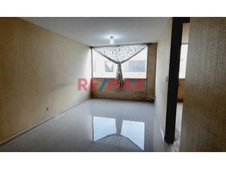 Foto 11 de El Agustino - Bonito Departamento En Venta