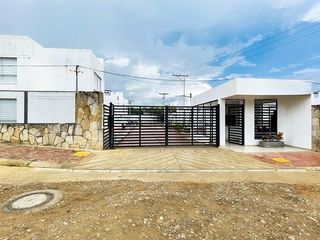 Foto 11 de CASA EN VENTA CONJUNTO RESIDENCIAL PALMAS DE IRAKA II LA MESA CUNDINAMRCA