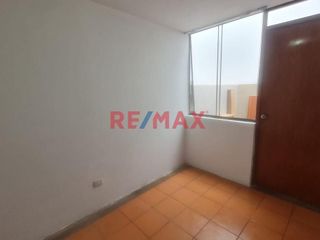 Foto 6 de ✨ Vive En Lurín Con Estilo: 🏘️ Moderno Departamento En Primer Piso, Estancia 🌅