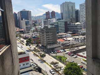 Foto 8 de ARRIENDO OFICINA SECTOR HOSPITAL BACA ORTIZ PISO 12. $300