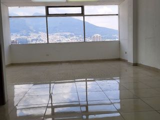 Foto 1 de ARRIENDO OFICINA SECTOR HOSPITAL BACA ORTIZ PISO 12. $300