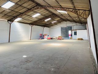 Foto 2 de GALPON / BODEGA DE RENTA, CALDERON