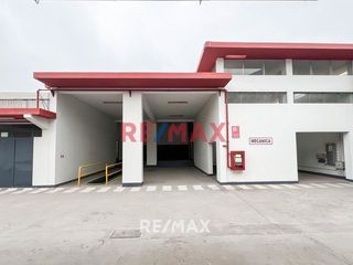 Foto 17 de Vendo Gran Local Comercial Y/O Industrial En Ate - Zonificación I3