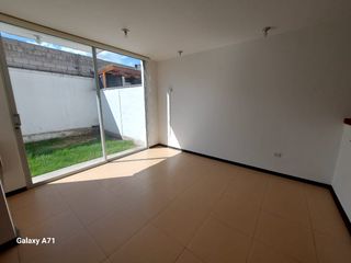 Foto 8 de DE VENTA BONITA CASA EN TUMBACO,  SECTOR SANTA ROSA
