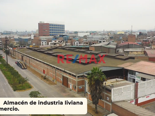 Foto 4 de Vendo Local Comercial Y/O Industrial En Urb. Ind. San Francisco, Ate - Zonificación I2