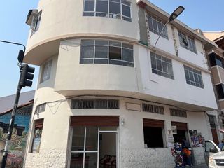 Foto 1 de CASA ESQUINERA, RENTERA Y COMERCIAL DE VENTA, Sector Centro Histórico de Cuenca C1428