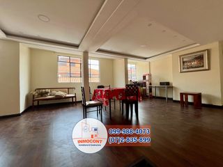 Foto 3 de CASA ESQUINERA, RENTERA Y COMERCIAL DE VENTA, Sector Centro Histórico de Cuenca C1428