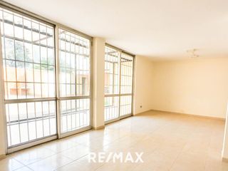 Foto 4 de ALQUILER DE CASA EN SURCO 440 M2 PARA USO COMERCIAL