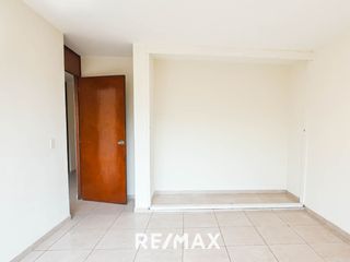 Foto 35 de ALQUILER DE CASA EN SURCO 440 M2 PARA USO COMERCIAL
