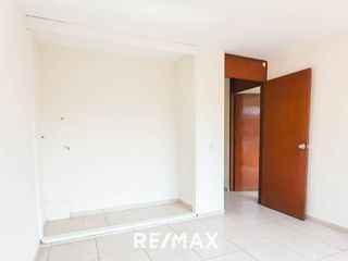 Foto 37 de ALQUILER DE CASA EN SURCO 440 M2 PARA USO COMERCIAL