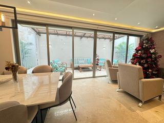 Foto 5 de Casa de conjunto en venta en villa campestre.