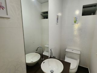 Foto 7 de LINDO DPTO. CON ACCESO Y VISTA  A PARQUE