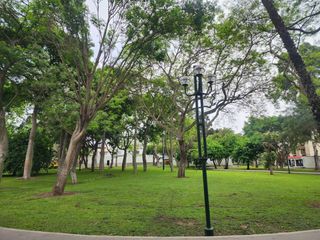 Foto 9 de LINDO DPTO. CON ACCESO Y VISTA  A PARQUE