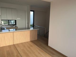 Foto 9 de VENDO LINDO DUPLEX DE ESTRENO EN SURCO CON BALCON, TERRAZAS Y AREA SOCIAL