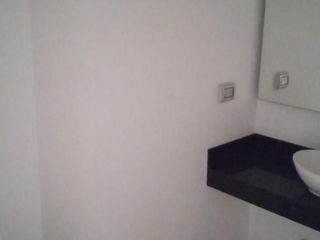 Foto 16 de Vendo lindo Dpto Duplex de estreno en Chacarilla - Surco en primer piso con terraza y frente a parque.