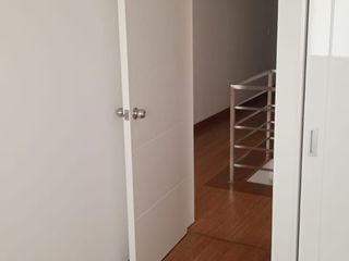 Foto 52 de Vendo lindo Dpto Duplex de estreno en Chacarilla - Surco en primer piso con terraza y frente a parque.