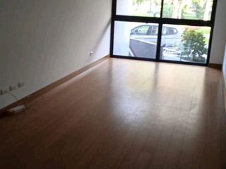 Foto 92 de Vendo lindo Dpto Duplex de estreno en Chacarilla - Surco en primer piso con terraza y frente a parque.