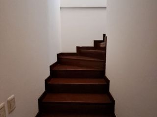 Foto 10 de Departamento Dúplex Amoblado, 1 Dormitorio, Estacionamiento en Alquiler en San Isidro