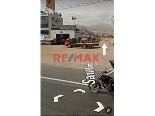 Foto 2 de Alquiler De Local de 12,650M2 A POCOS METROS DE LA PANAMERICANA  En Puente Piedra